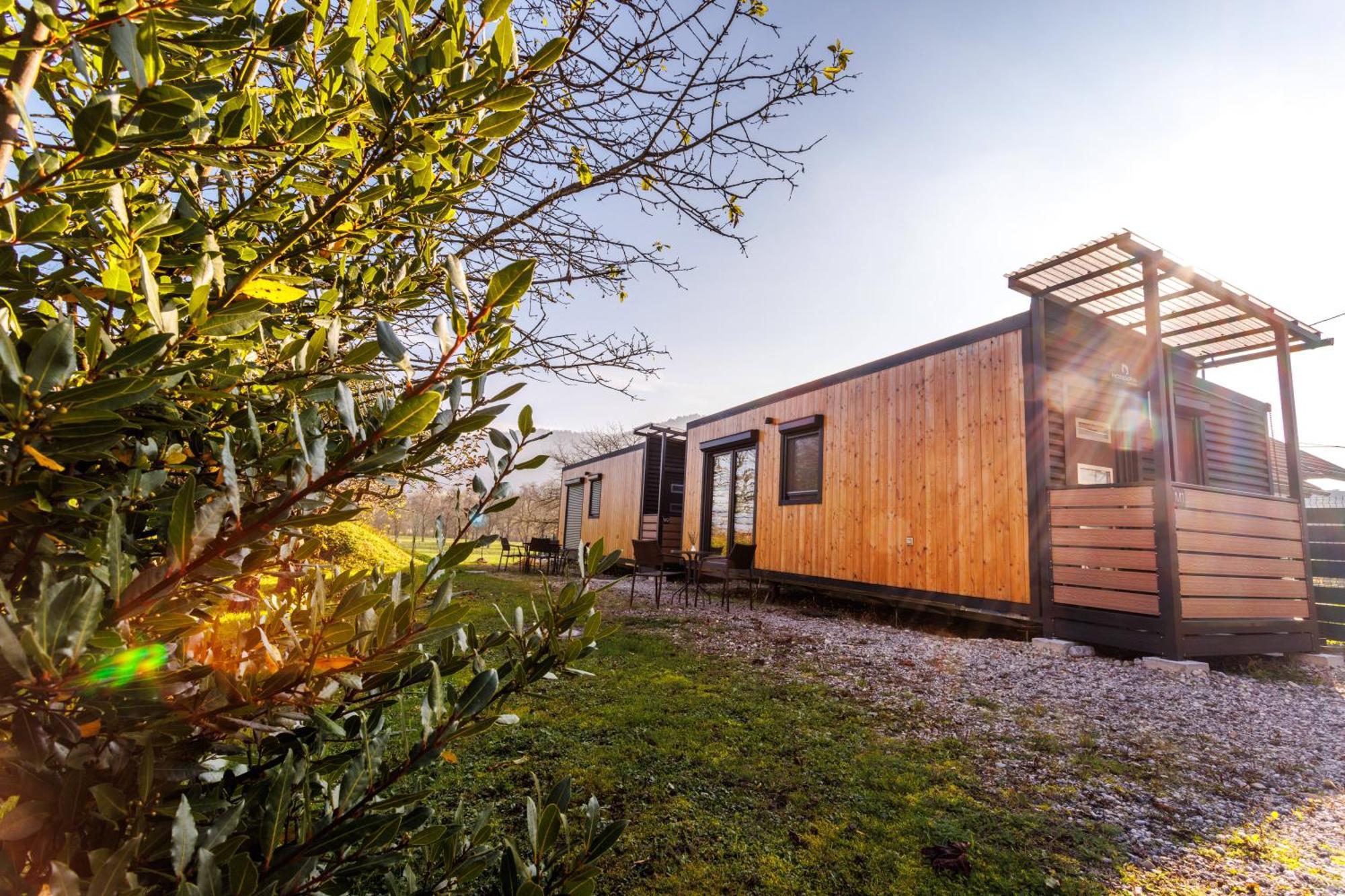 ホテル Mobile House Vegov Hram ドル・プリ・リュブリャニ エクステリア 写真